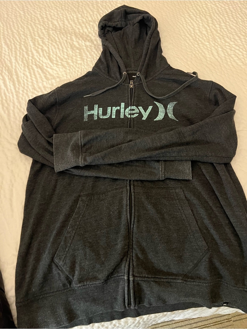 Hurley Charcoal Heather Pullover Hoodie with Subtle Black Label